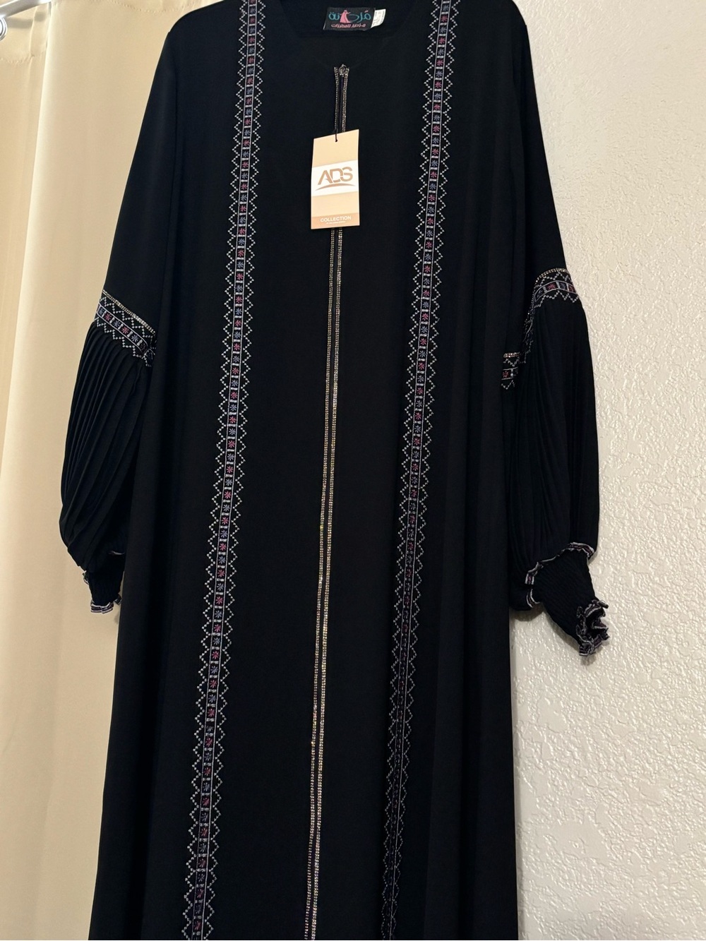 Black Embroidered Long Sleeve Abaya